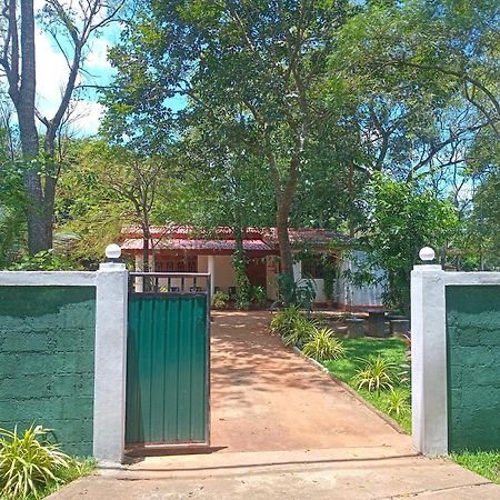 Senasuma Holiday Bungalow Holambra Exterior foto